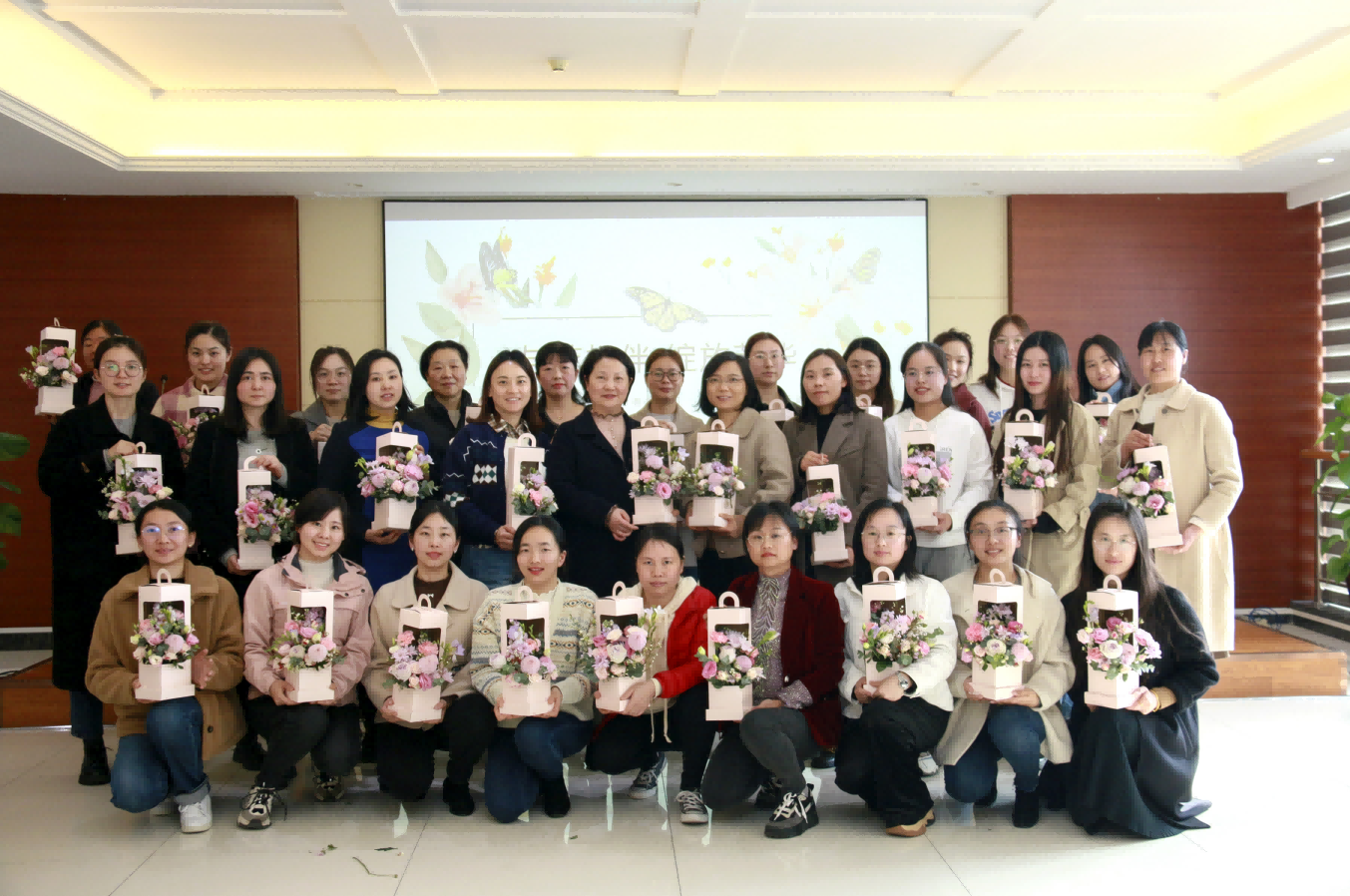 圖片1(2).png 圖片1(2).png